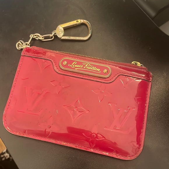 Louis Vuitton Keychain Wallet - Picture 2 of 6
